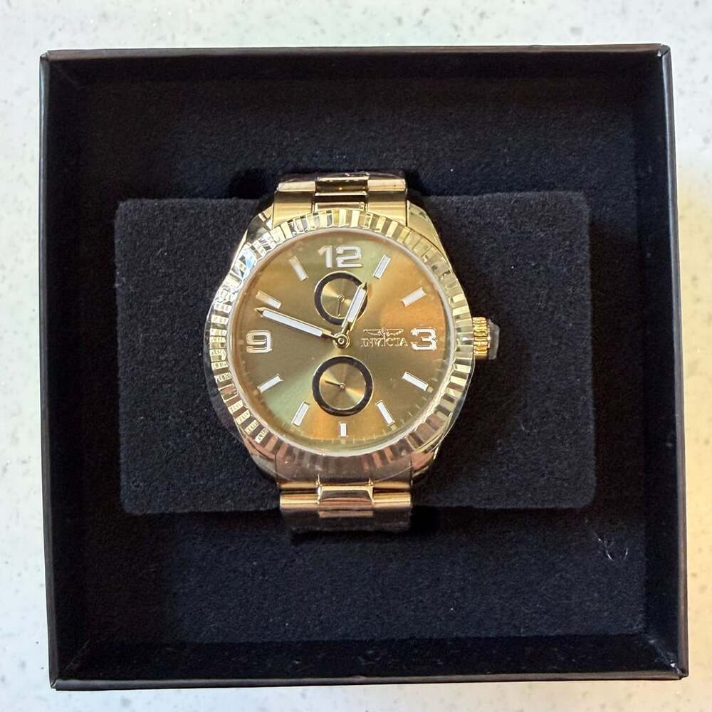 Invicta Men's 47431 Specialty Quartz Chronograph Watch with Gold Dial